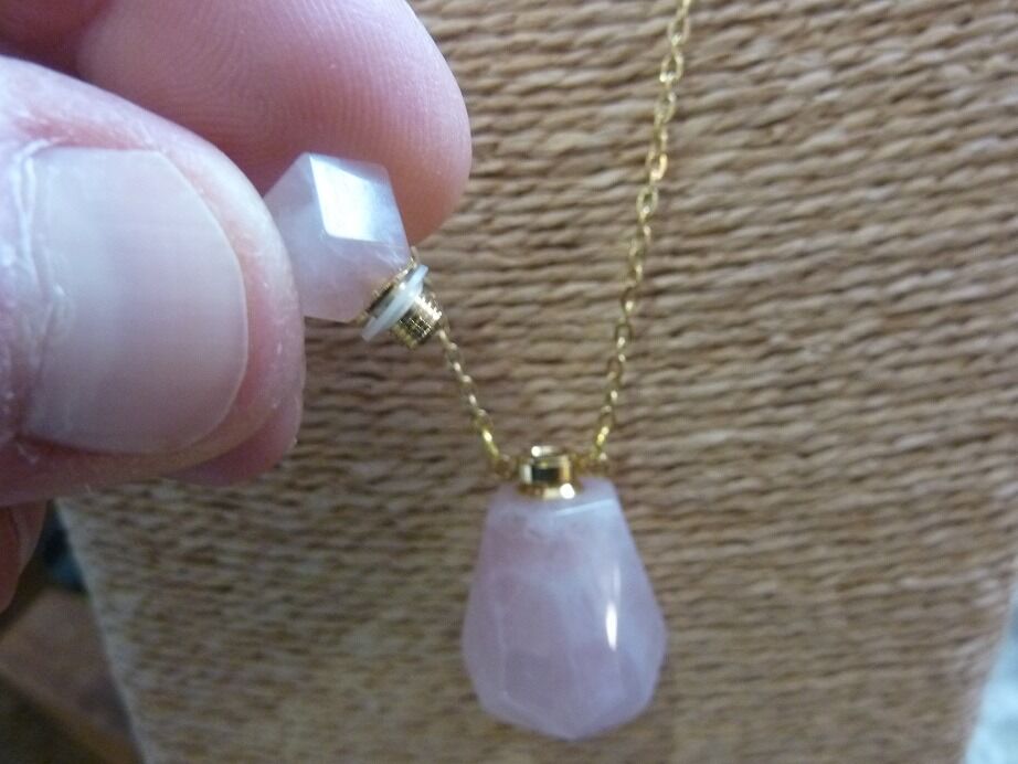 Collier Quartz rose pendentif fiole
