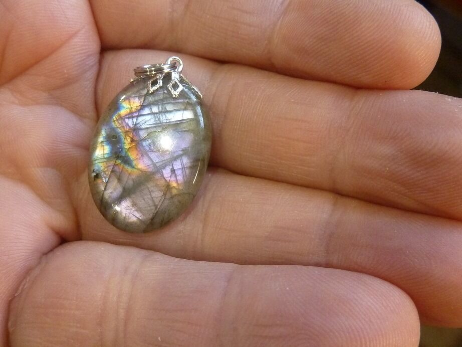 Pendentif Labradorite violet Rare ! ref 2103