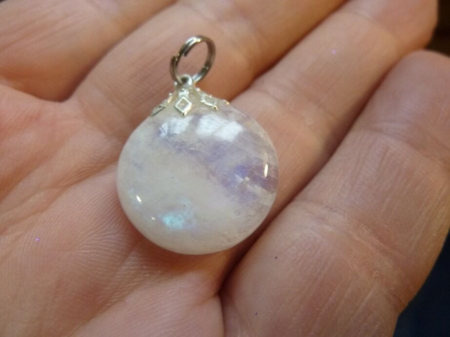 Pendentif Pierre de lune ref 1104