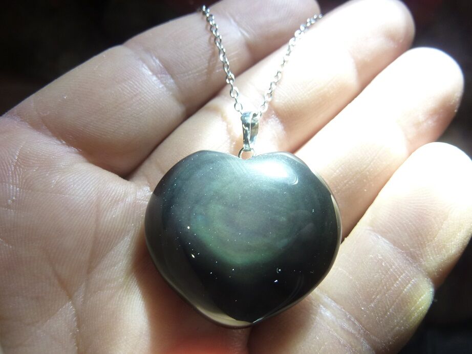 Pendentif coeur Obsidienne oeil céleste ref 1107