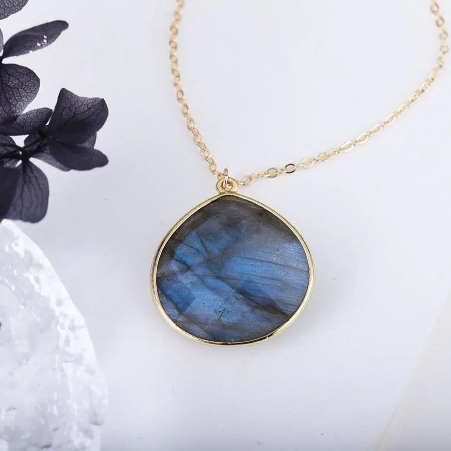 Collier pendentif Labradorite + chaine acier inoxydable 49 cm ref or
