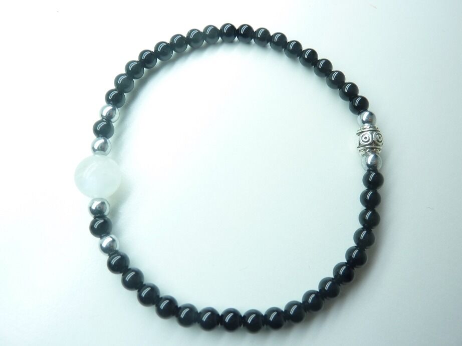 Bracelet "Protection & anti-stress" en Spinelle noir-Pierre de lune