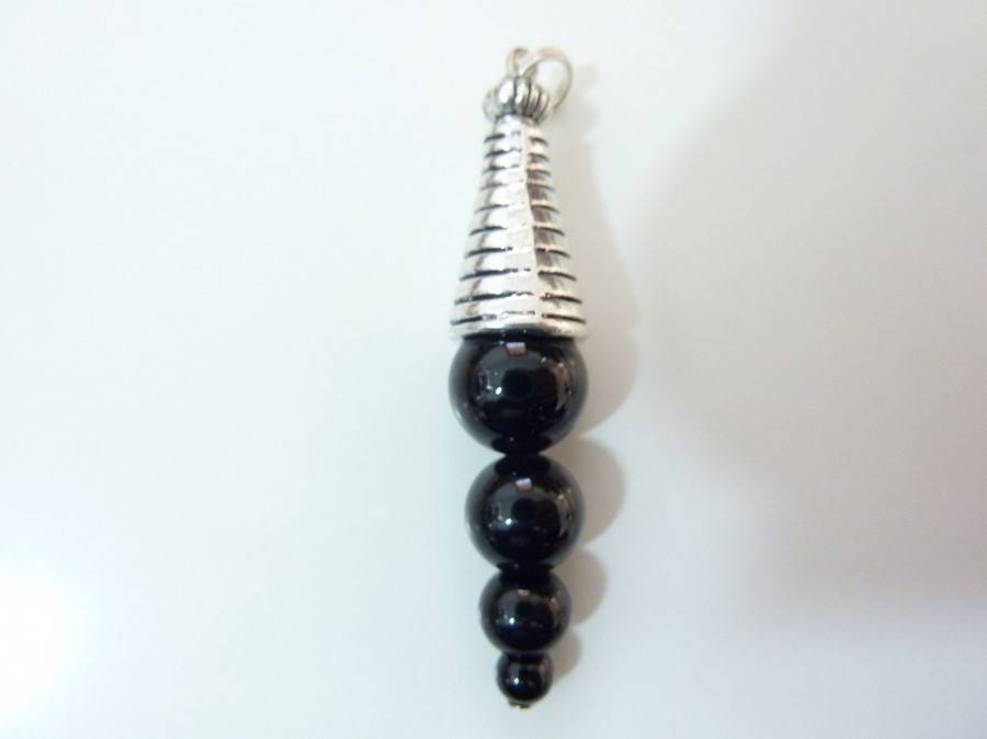 Pendentif protection tourmaline noire monture plaqué argent