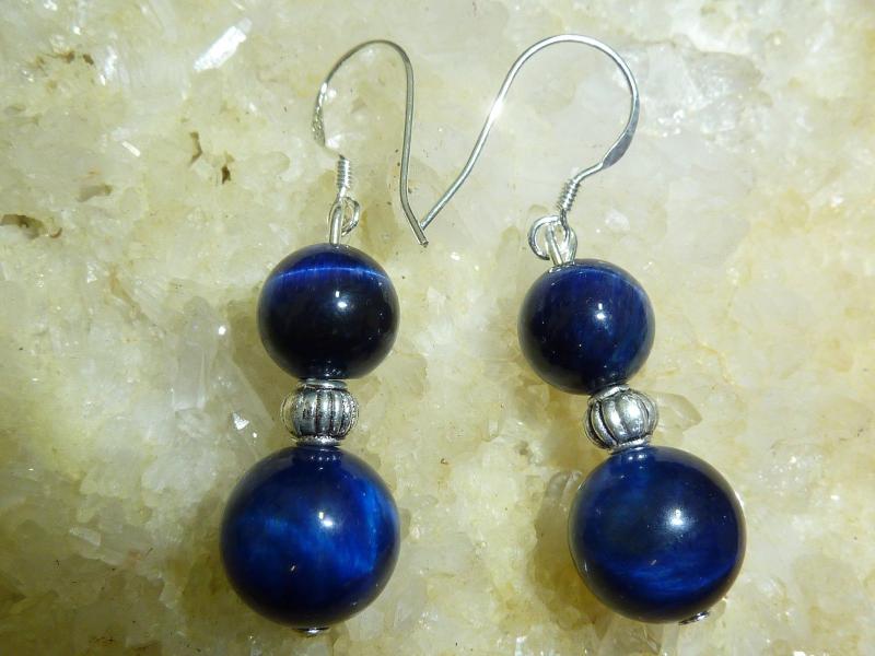 Boucles d'oreilles oeil de faucon perles rondes 10-8 mm