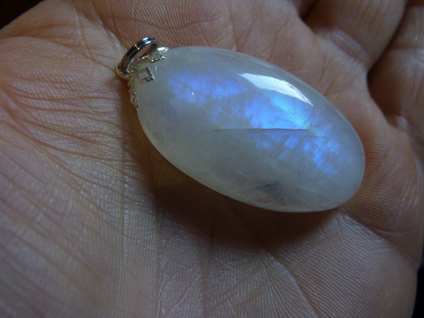 Pendentif Pierre de lune Quiétude et intuition ref 1780