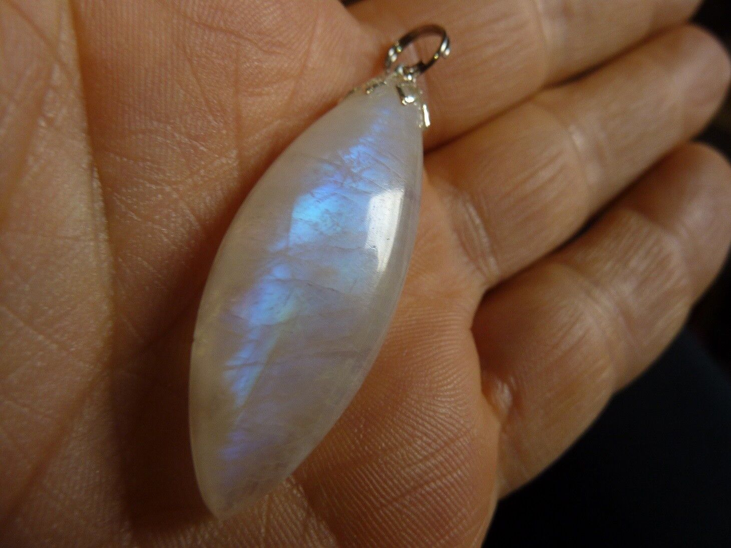 Pendentif Pierre de lune Quiétude et intuition ref 1874 – Image 2