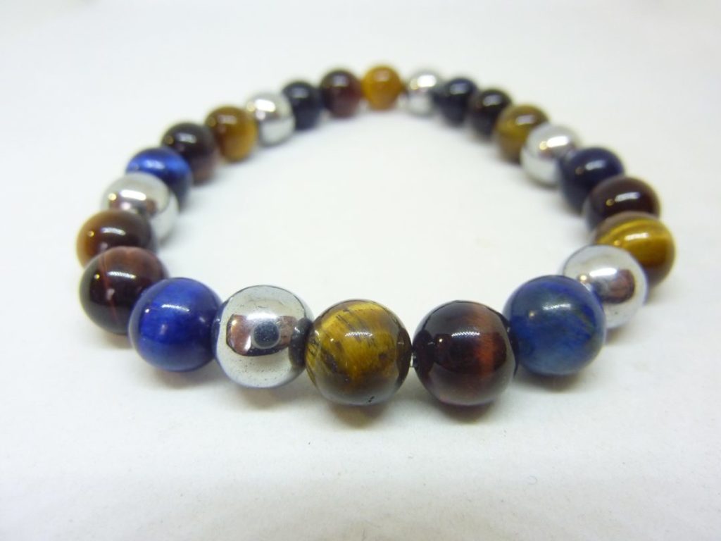 Bracelet Oeil de tigre-faucon-taureau-hématite perles 8 mm