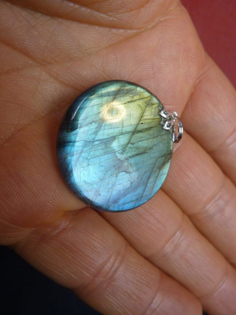 Pendentif protection Labradorite poids 11,7 ref 1207