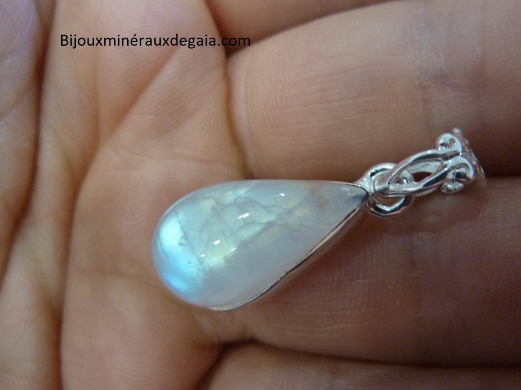 Pendentif Pierre de lune monture argent 925 Ref 9581