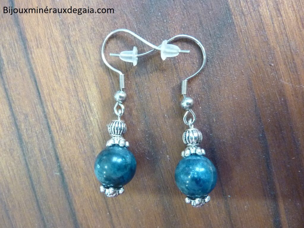 Boucles d'oreilles CYANITE DISTHENE Perles rondes 10 mm
