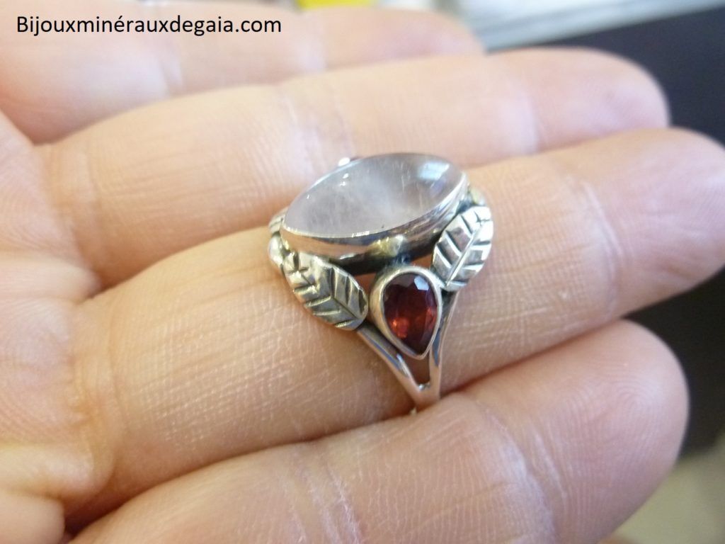 Bague quartz rose-grenat monture argent 925 taille 58 3/4 ref 5486