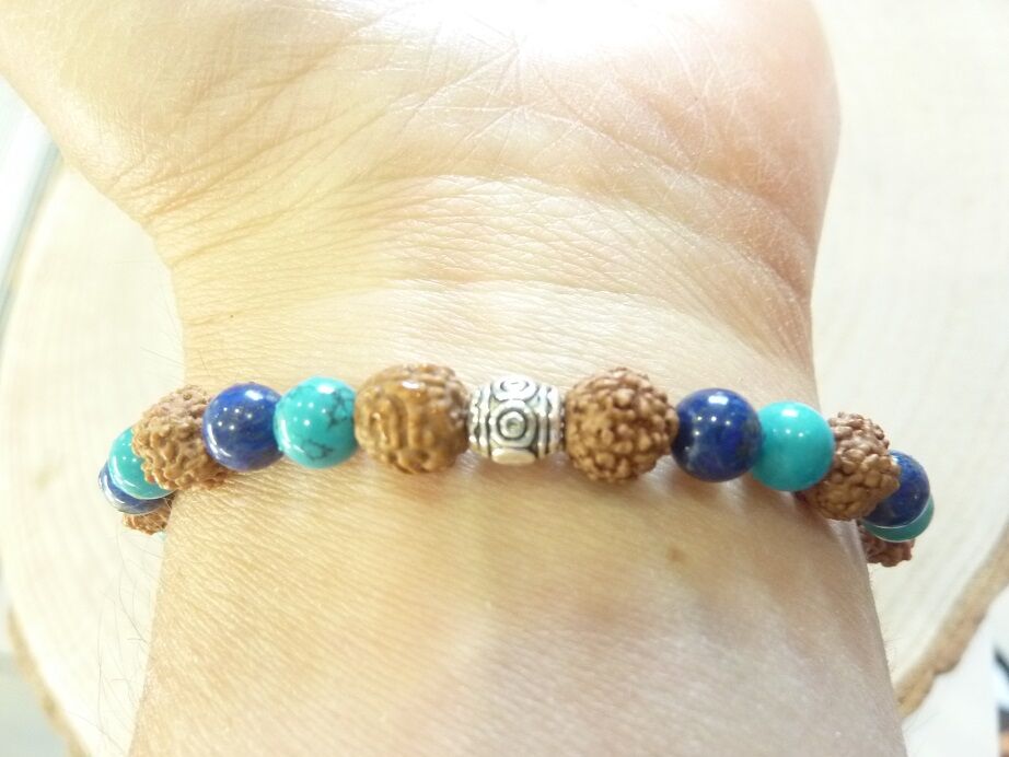 Bracelet Rudraksha-Lapis lazuli-Turquoise - Perles 8-6 mm
