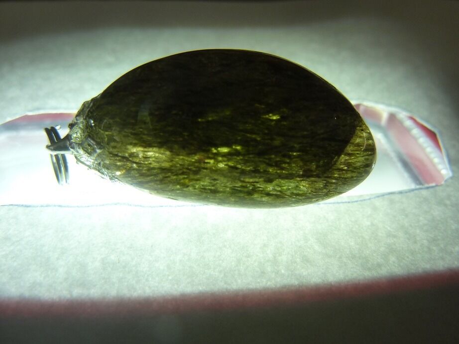 Pendentif quartz tourmaliné verte ref 0716