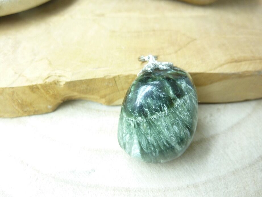 Pendentif Séraphinite ref 1803