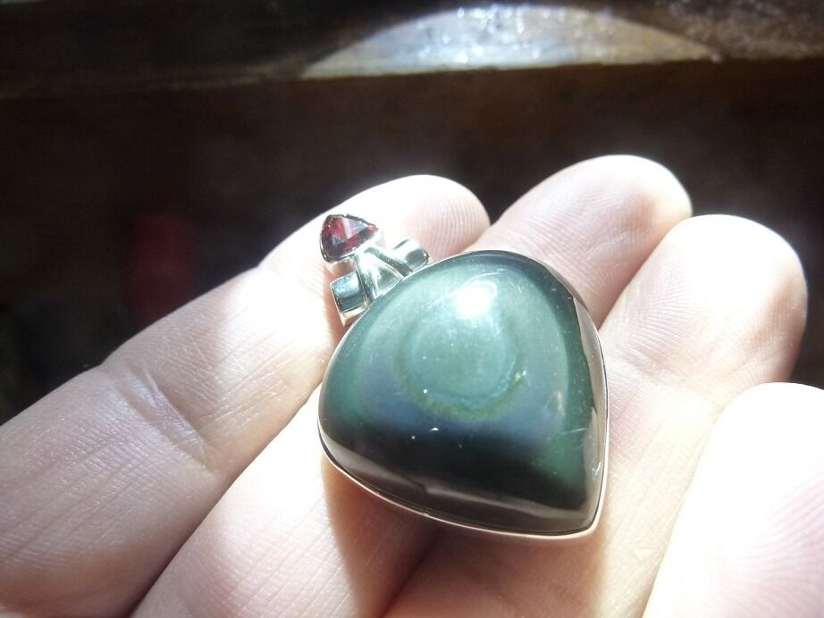 Pendentif Obsidienne oeil céleste-Grenat monture argent 925 ref 9987