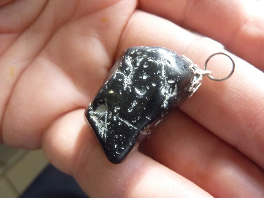 Pendentif Spinelle noir 31,4 gr ultra rare gg 23