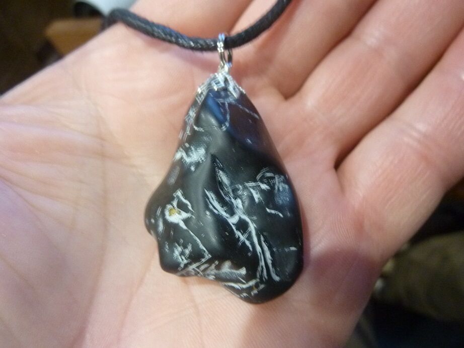 Pendentif Spinelle noir 31,2 gr ultra rare GG 3311