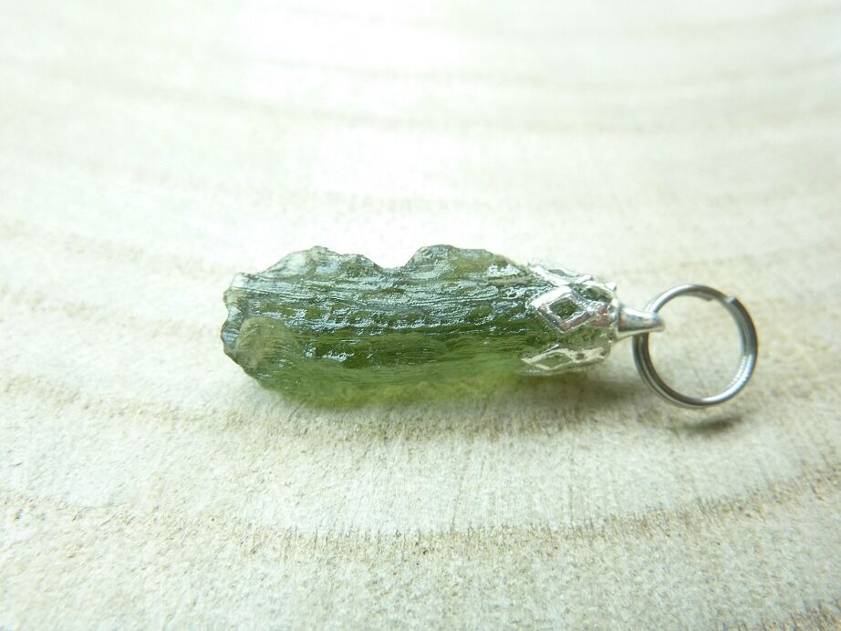 Pendentif Moldavite ref 0138