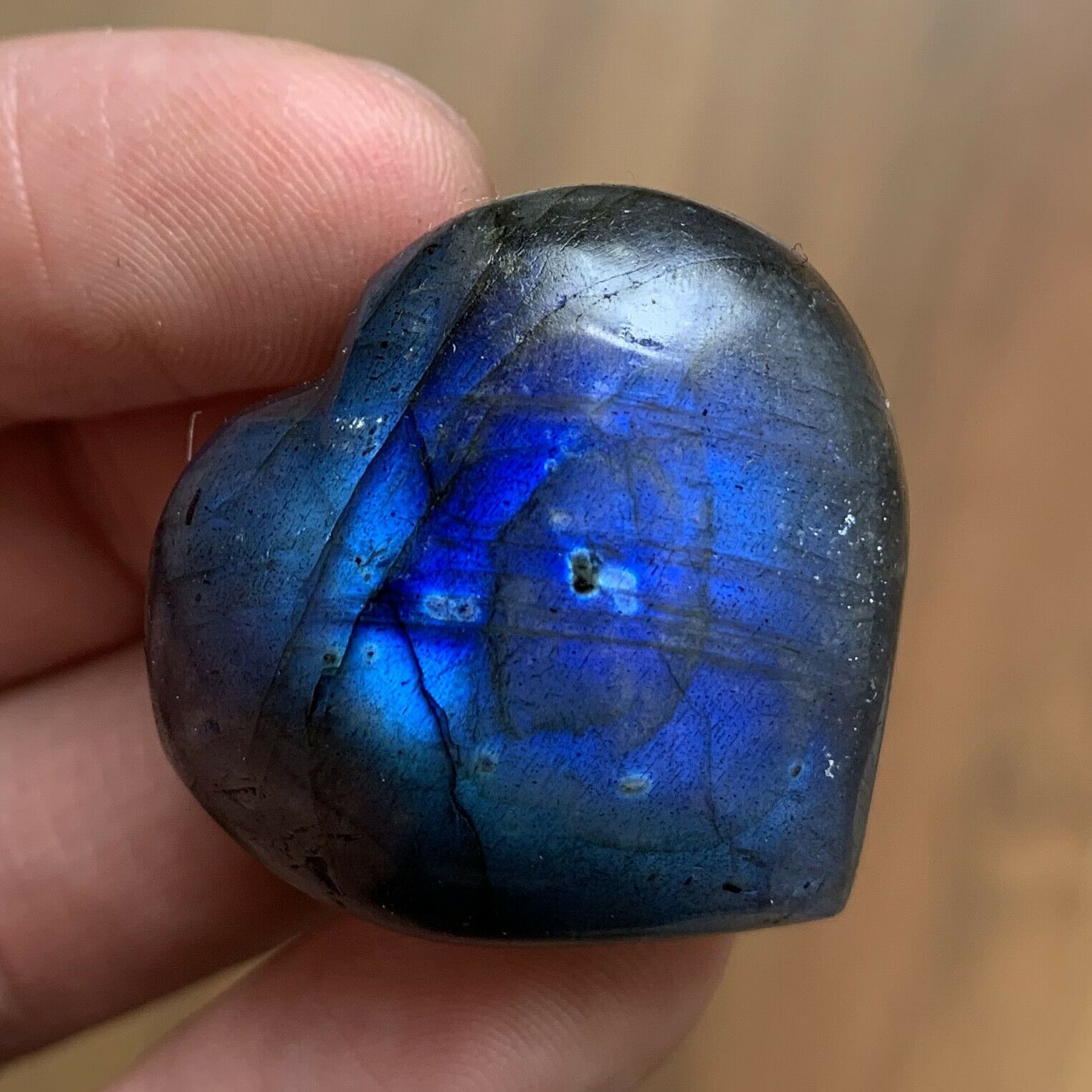 Coeur labradorite 22,9 gr ref 015