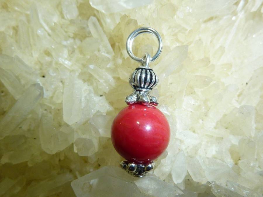 PENDENTIF CORAIL ROUGE VERITABLE 10 mm