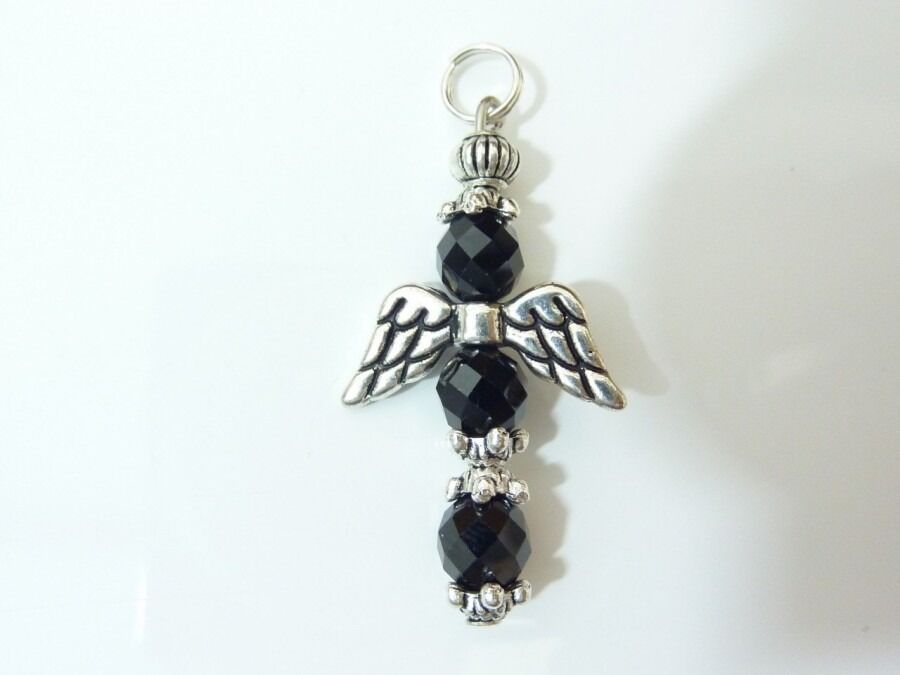 PENDENTIF PROTECTION ANGE CROIX EN SPINELLE NOIR A FACETTES 6 MM & ARGENT DU TIBET