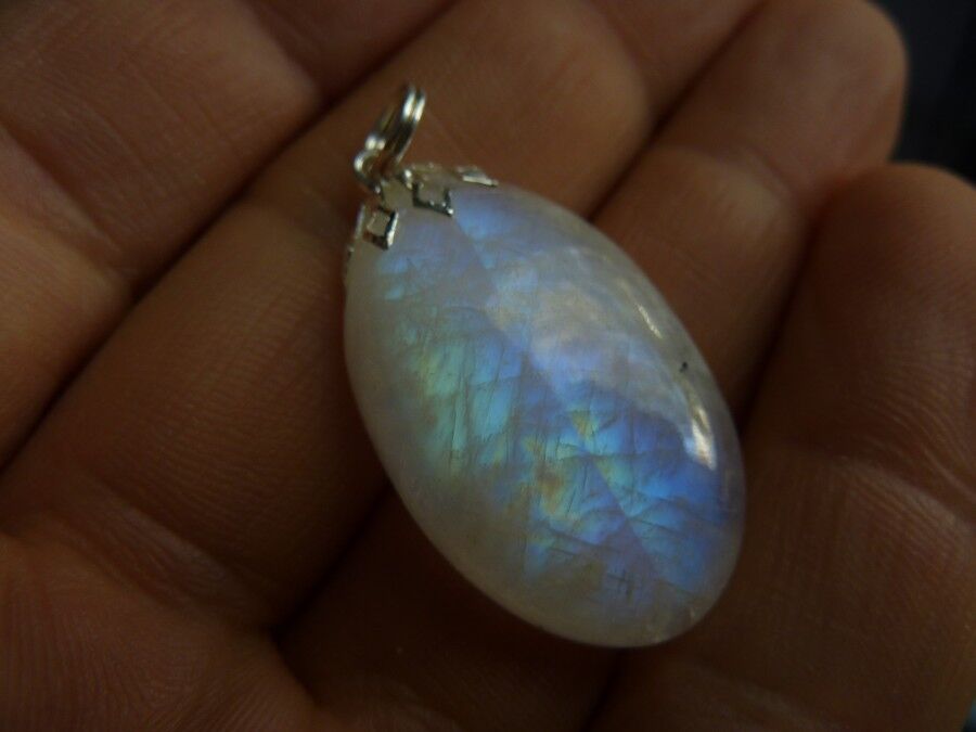 PENDENTIF PIERRE DE LUNE GEMME 7,4gr B4745