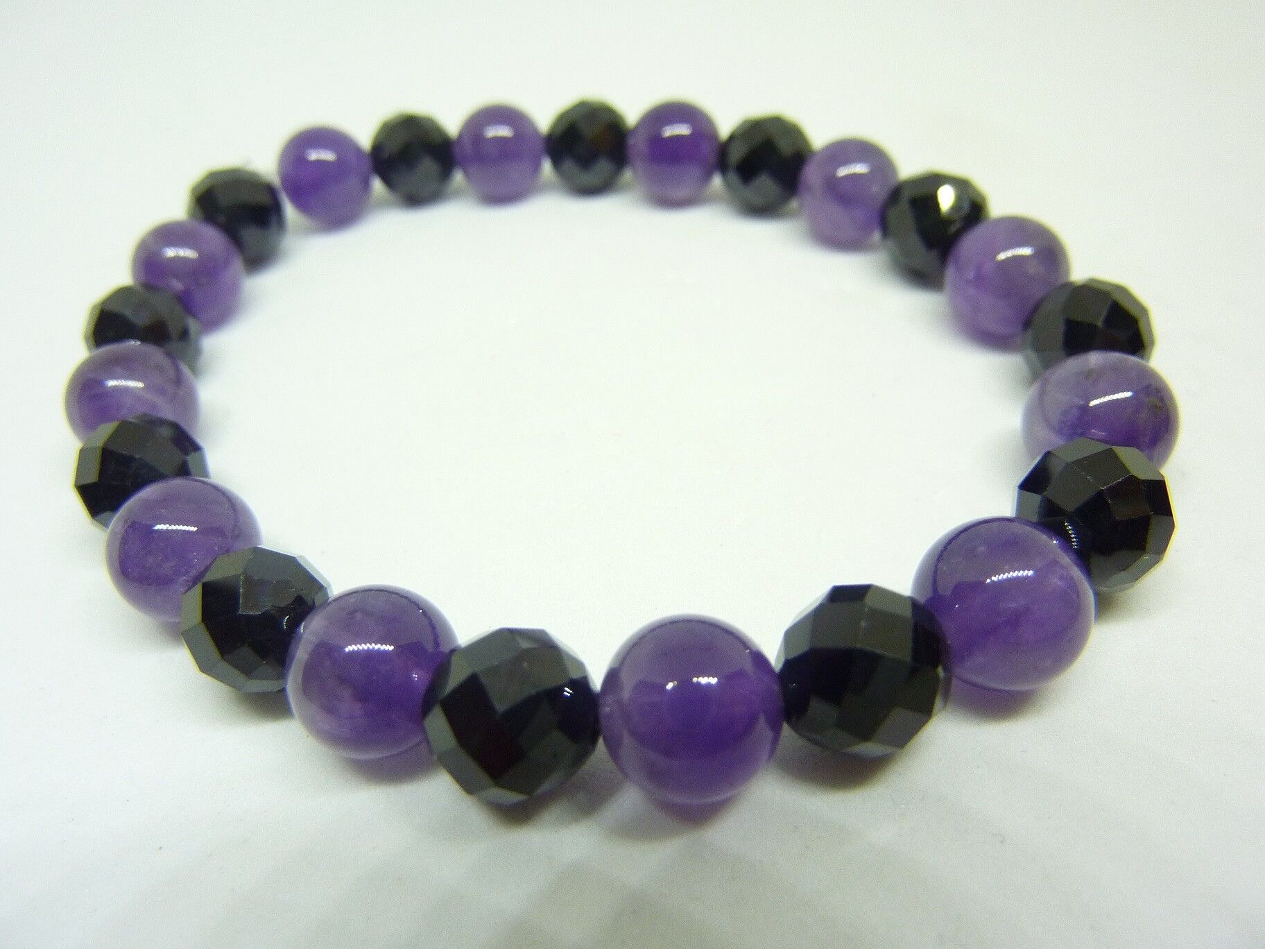 Bracelet calme et protection amethyste spinelle noir perles 8mm