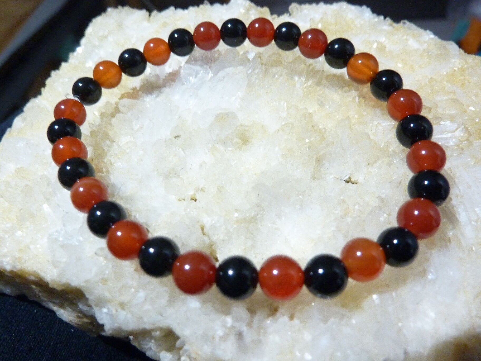 Bracelet tourmaline noire et cornaline perles rondes 6mm – Image 3