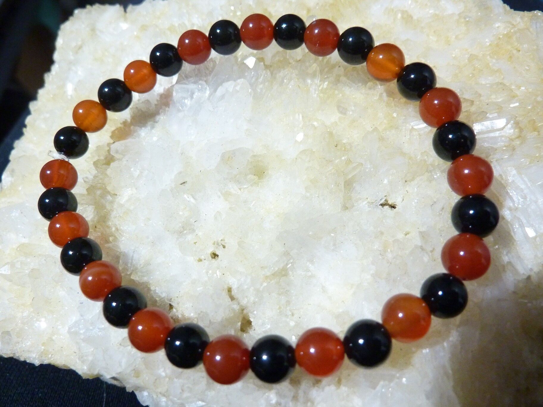 Bracelet tourmaline noire et cornaline perles rondes 6mm – Image 2