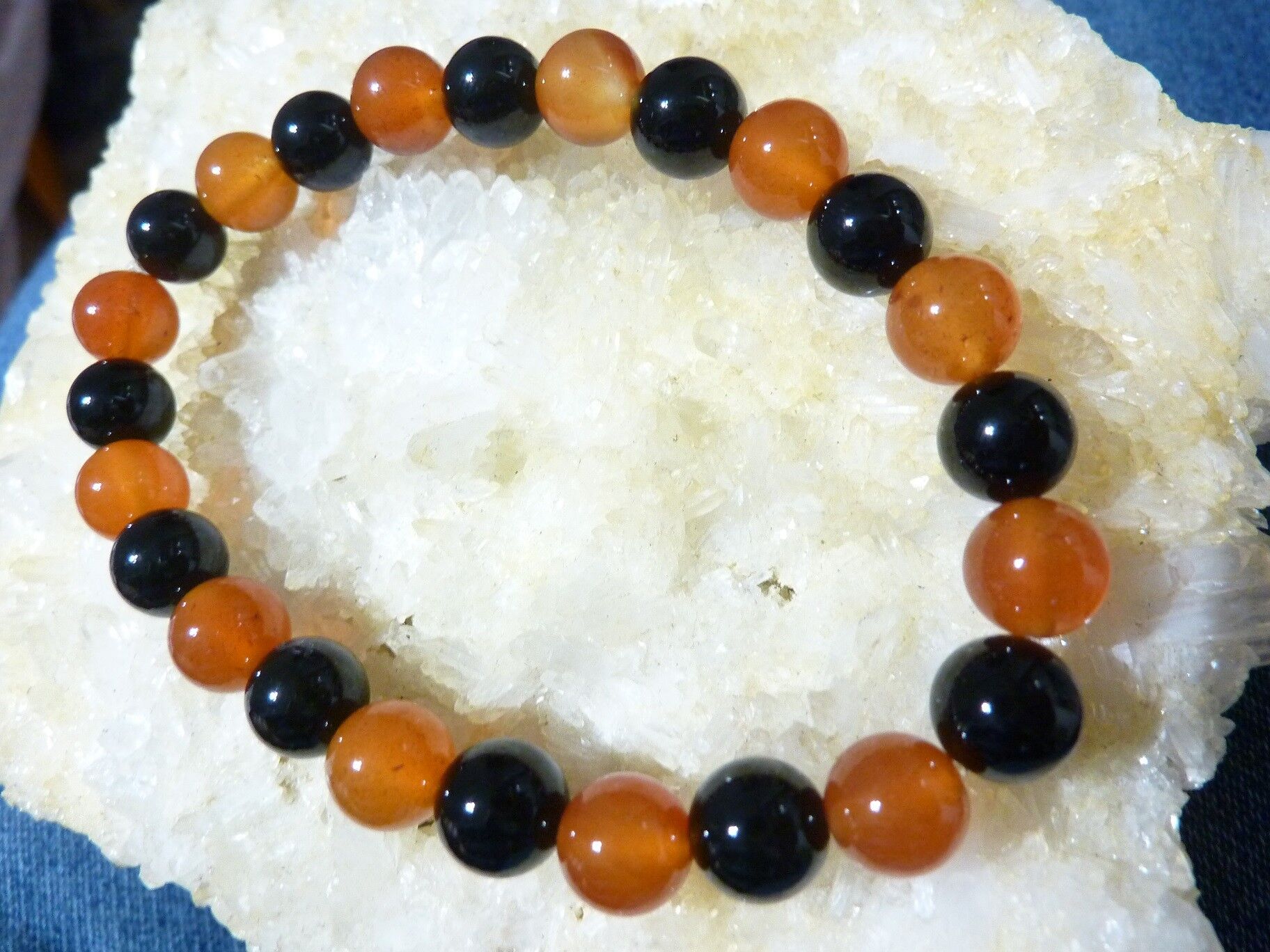 Bracelet tourmaline noire et cornaline perles rondes 8mm