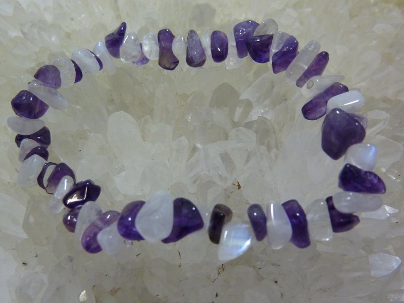 Bracelet en pierre de lune et amethyste
