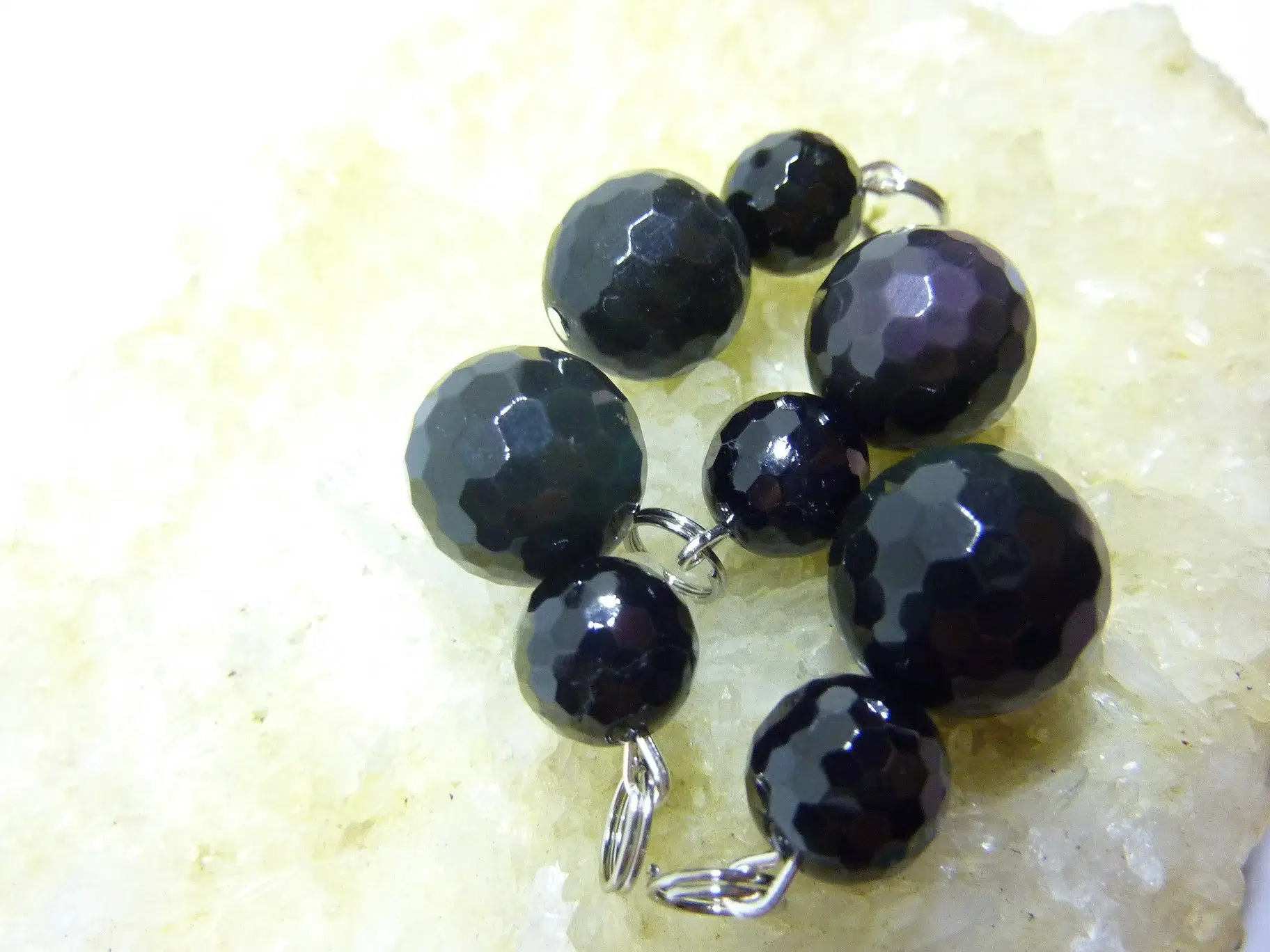 Pendentif obsidienne oeil céleste-spinelle noir méga protection