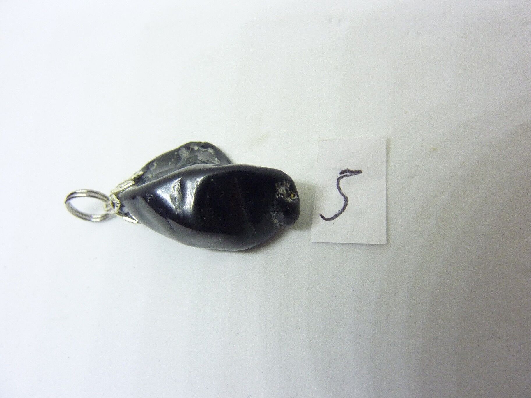 PENDENTIF PROTECTION SPINELLE NOIRE 6,8 gr REF 3870 – Image 2