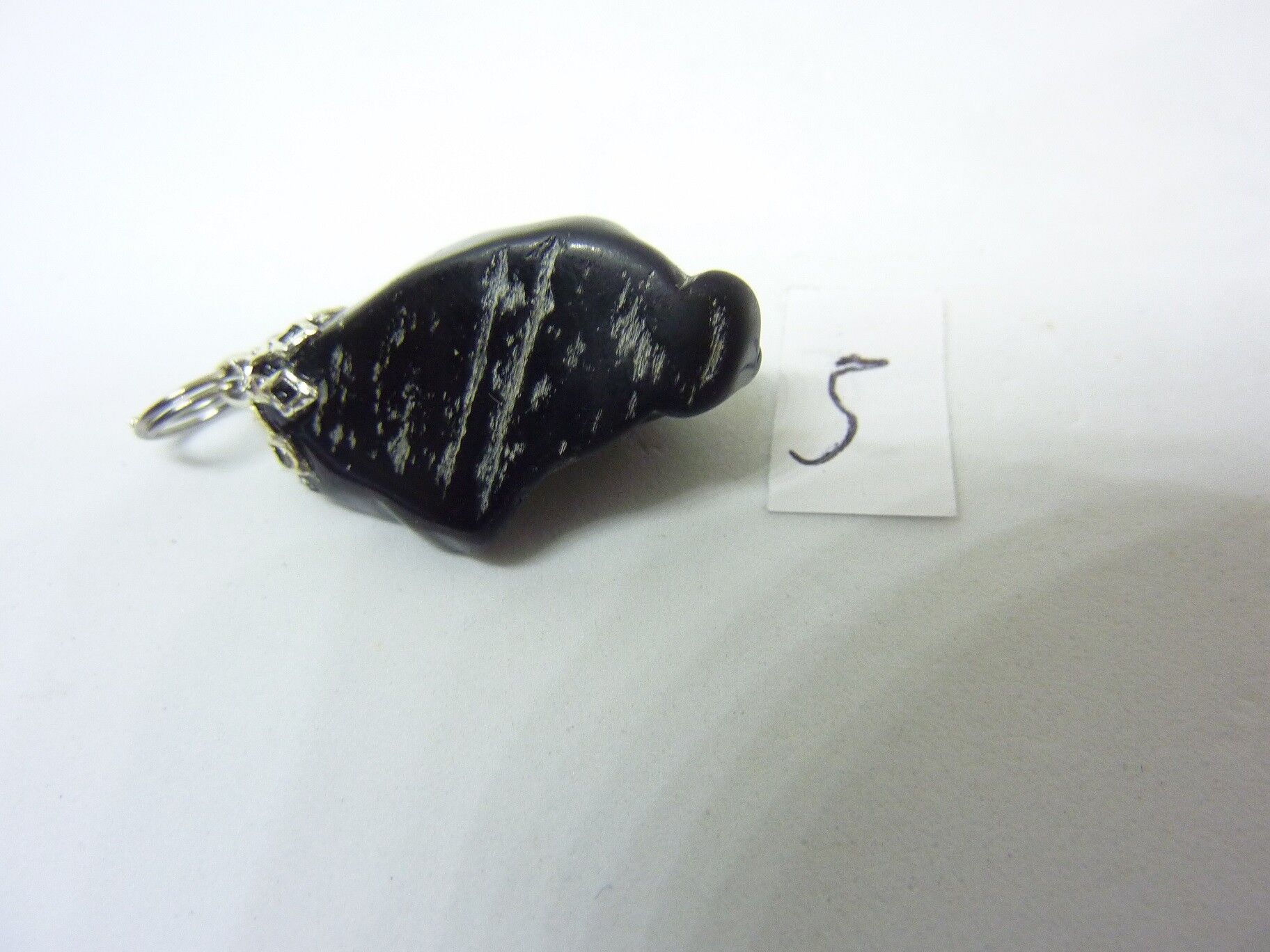 PENDENTIF PROTECTION SPINELLE NOIRE 6,8 gr REF 3870 – Image 3