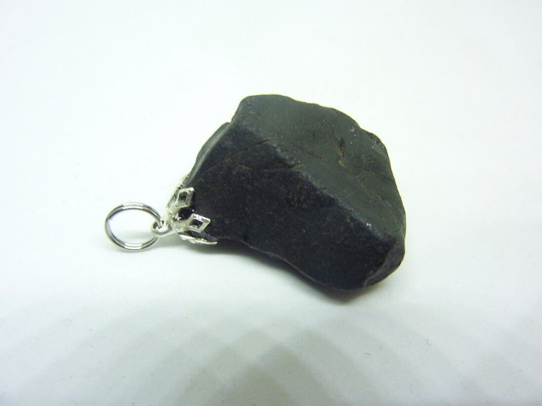 Pendentif protection Spinelle noir 18,7 gr ref 6202 – Image 3