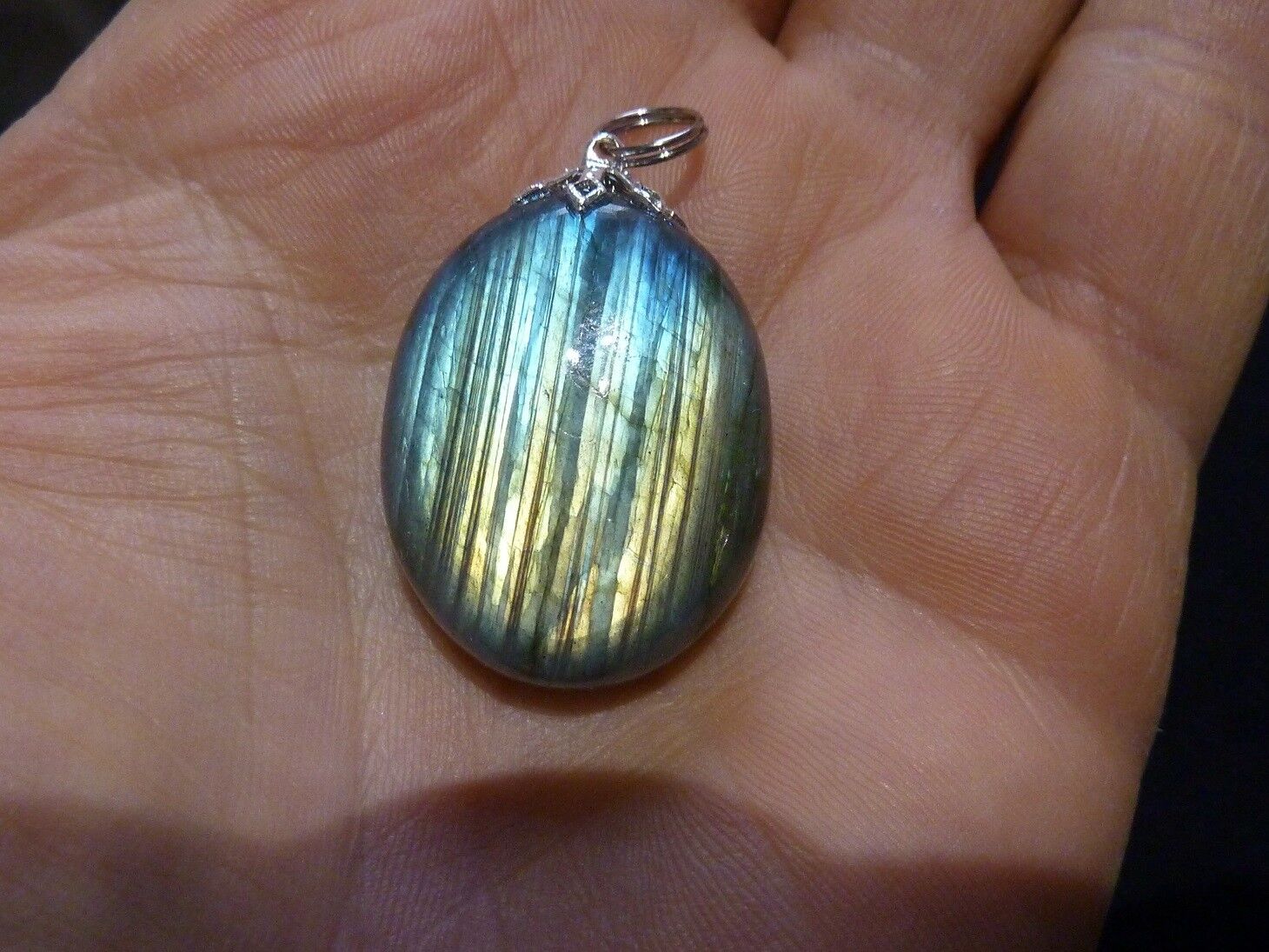 Pendentif protection Labradorite ref 2865