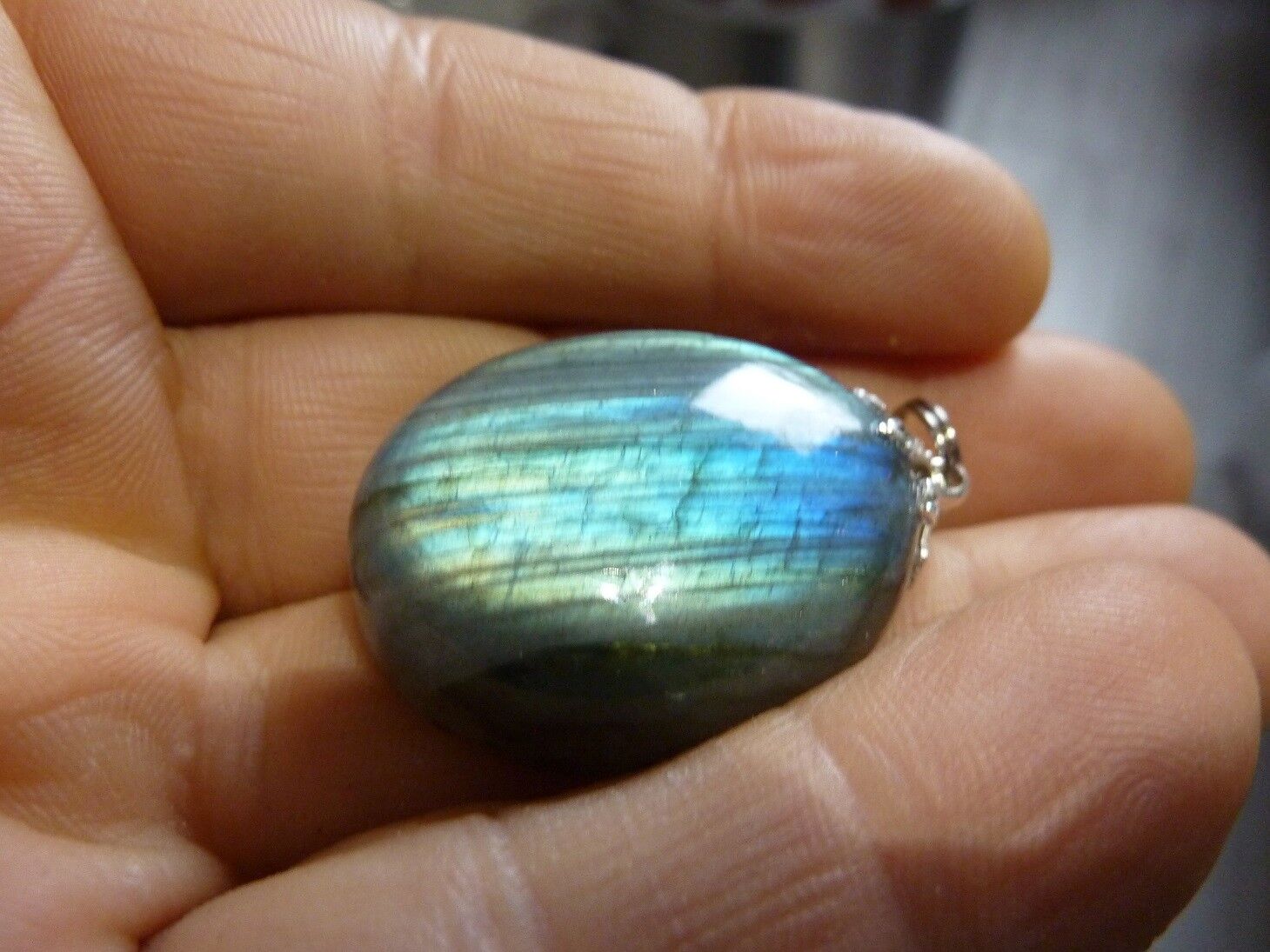 Pendentif protection Labradorite ref 2865 – Image 2