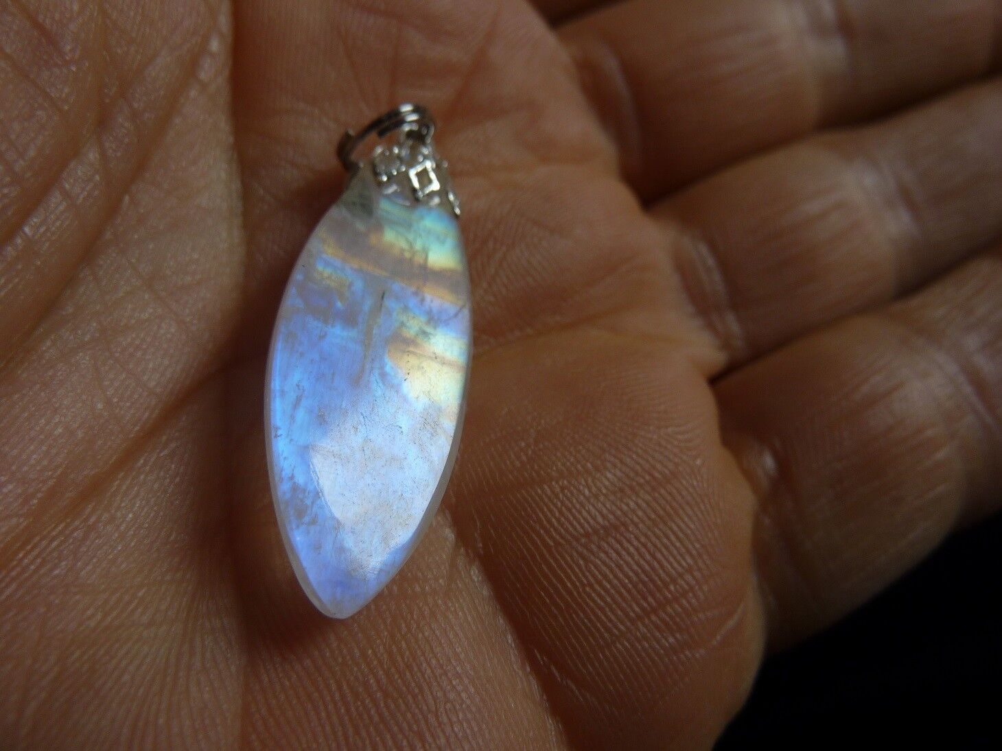 Pendentif Pierre de lune Quiétude et intuition ref 6689 – Image 3