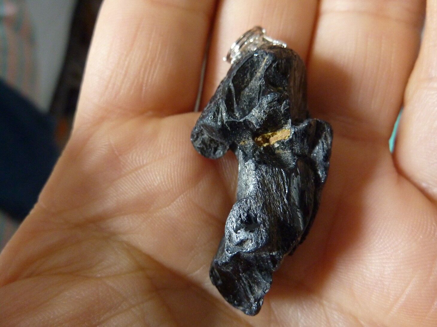 PENDENTIF PROTECTION SPINELLE NOIR BRUT REF 6363 – Image 6