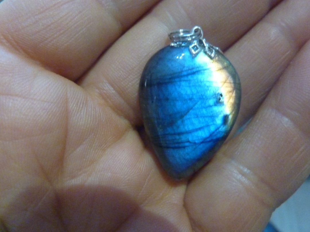 PENDENTIF PROTECTION LABRADORITE REF 1057 – Image 2