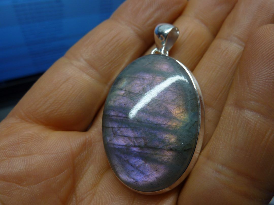 Gros pendentif Labradorite violet très rare! Monture argent 925 ref 8898