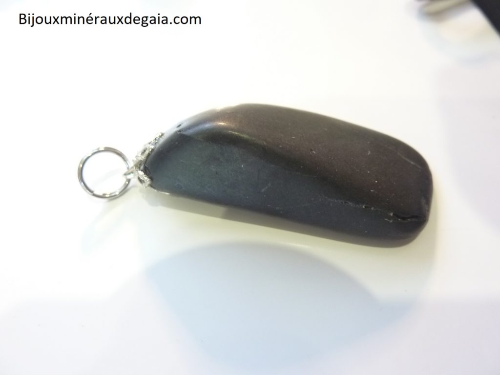 PENDENTIF SHUNGITE 9,5 gr ref 7976