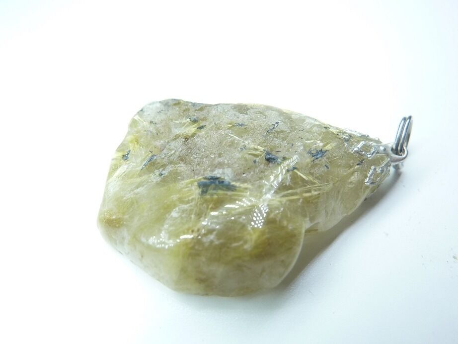 PENDENTIF QUARTZ RUTILE JOIE ET PROTECTION RARE ref 8661 – Image 3