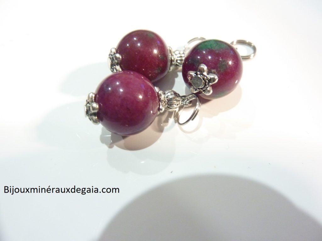 Pendentif rubis - perle ronde 13 mm