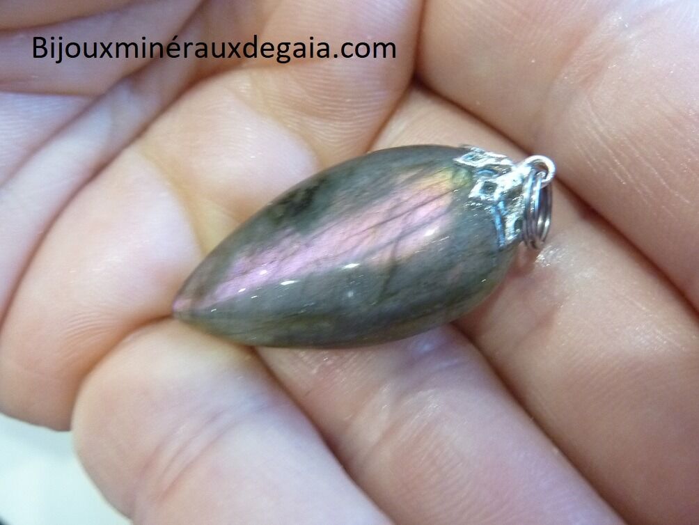Pendentif Labradorite orange-violette Rare ! Poids 7,1 gr ref 3295