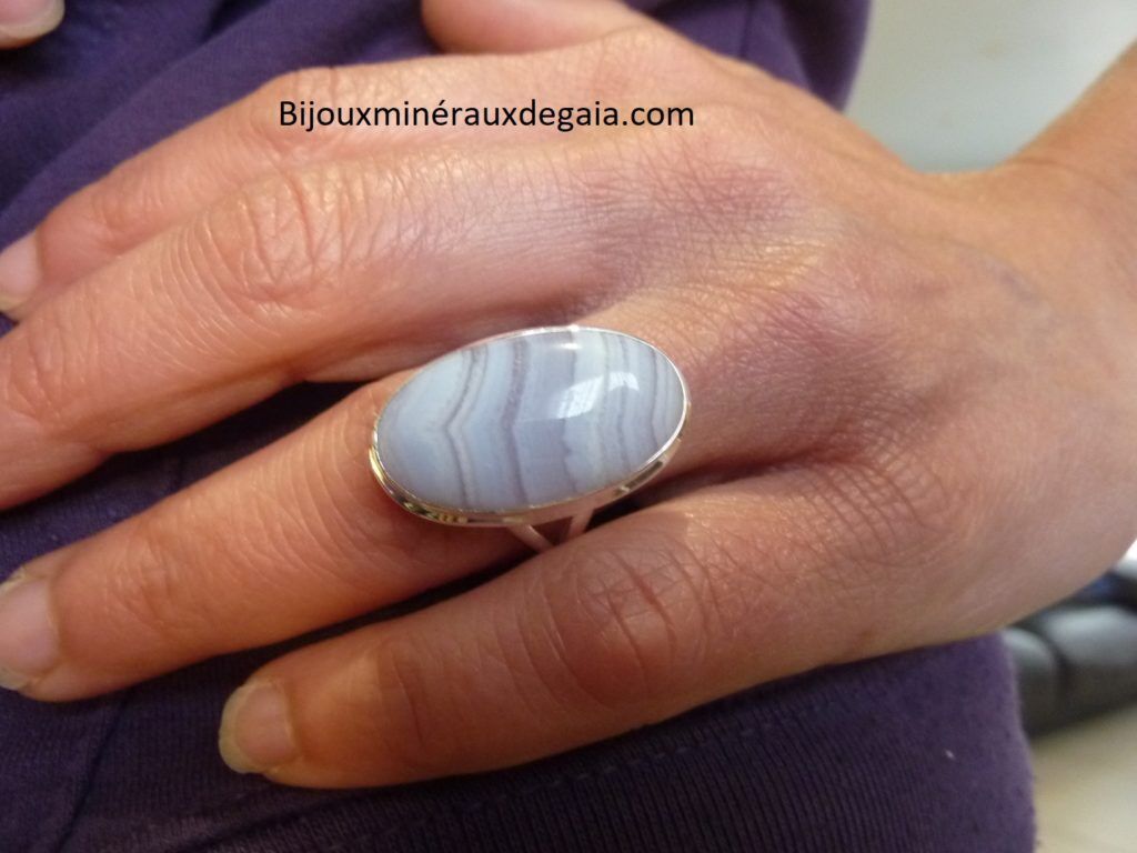 Bague calcédoine bleu monture argent 925 taille 57 ref 9392