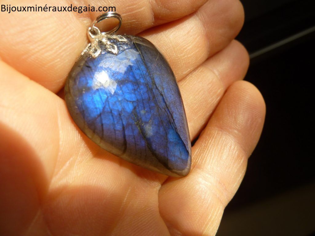 Pendentif protection Labradorite poids 12,4 gr ref 3061