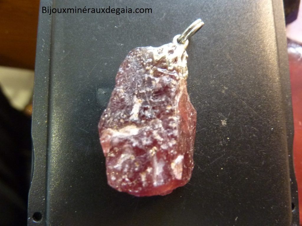 PENDENTIF TOURMALINE ROSE RUBELLITE 6,5 gr ref 7028