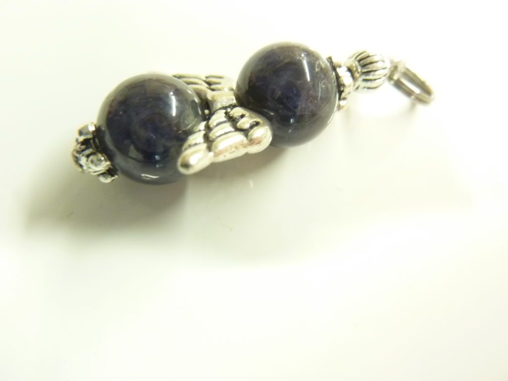 Pendentif Iolite cordiérite ange - Perles rondes 10 mm
