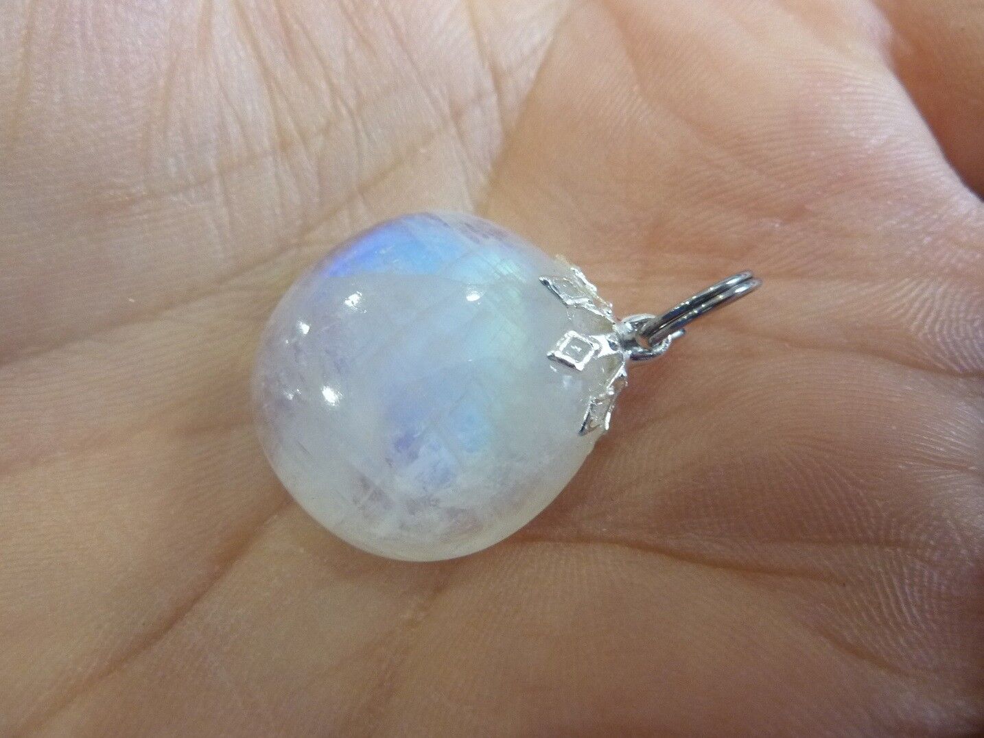 Pendentif pierre de lune gemme ref 3032